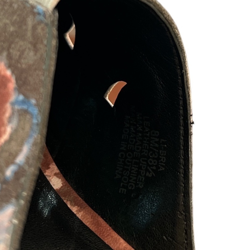 Lori Goldstein Collection Perforated Western Slip On Shoe Floral size 8 - Picture 7 of 8